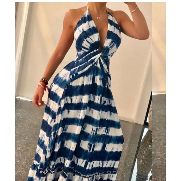 L'ATISTE Dresses & Skirts - L'ATISTE Maxi Dress